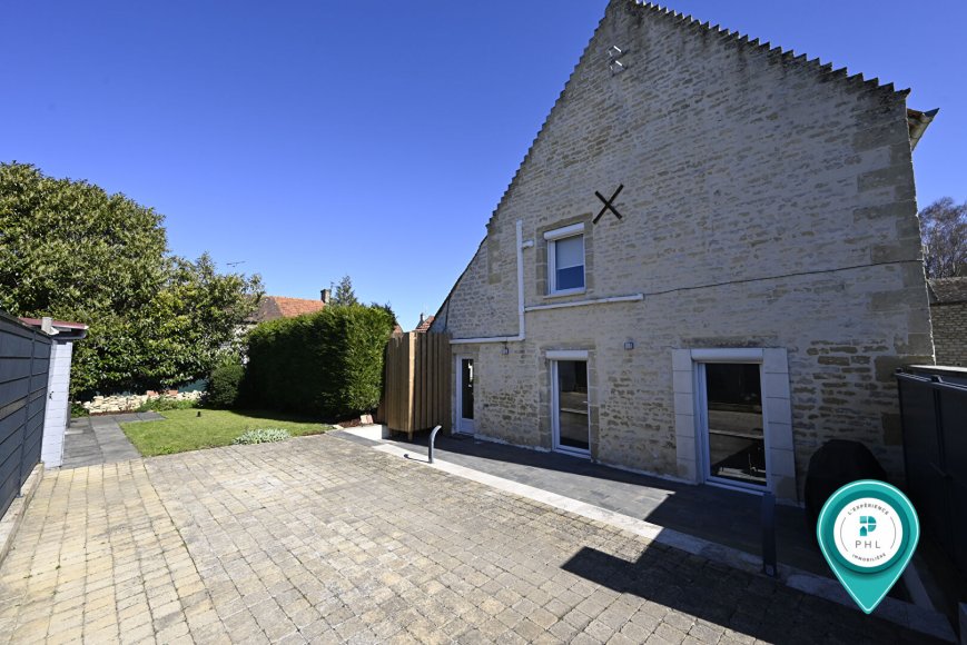 EN EXCLUSIVITÉ MAISON CRESSERONS 4 PIECE(S) 120 M2 HABITABLES ET TERRAIN DE 235 M² - PHL Immobilier